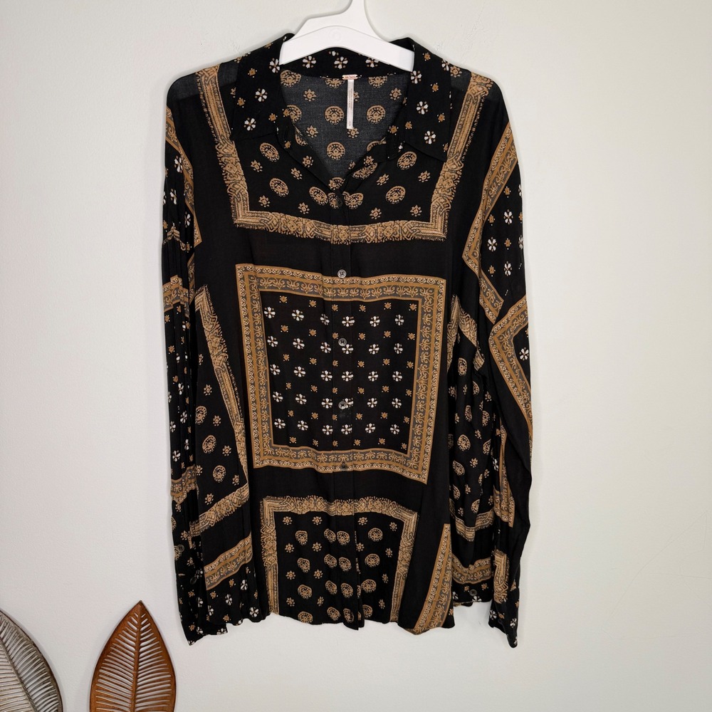 J8 Free People Bandana‎ Print Button Down Shirt Black Tan Boho Long Sleeve Small